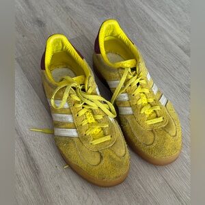 Adidas Women's Bright Yellow Suede Sneakers Gazelle